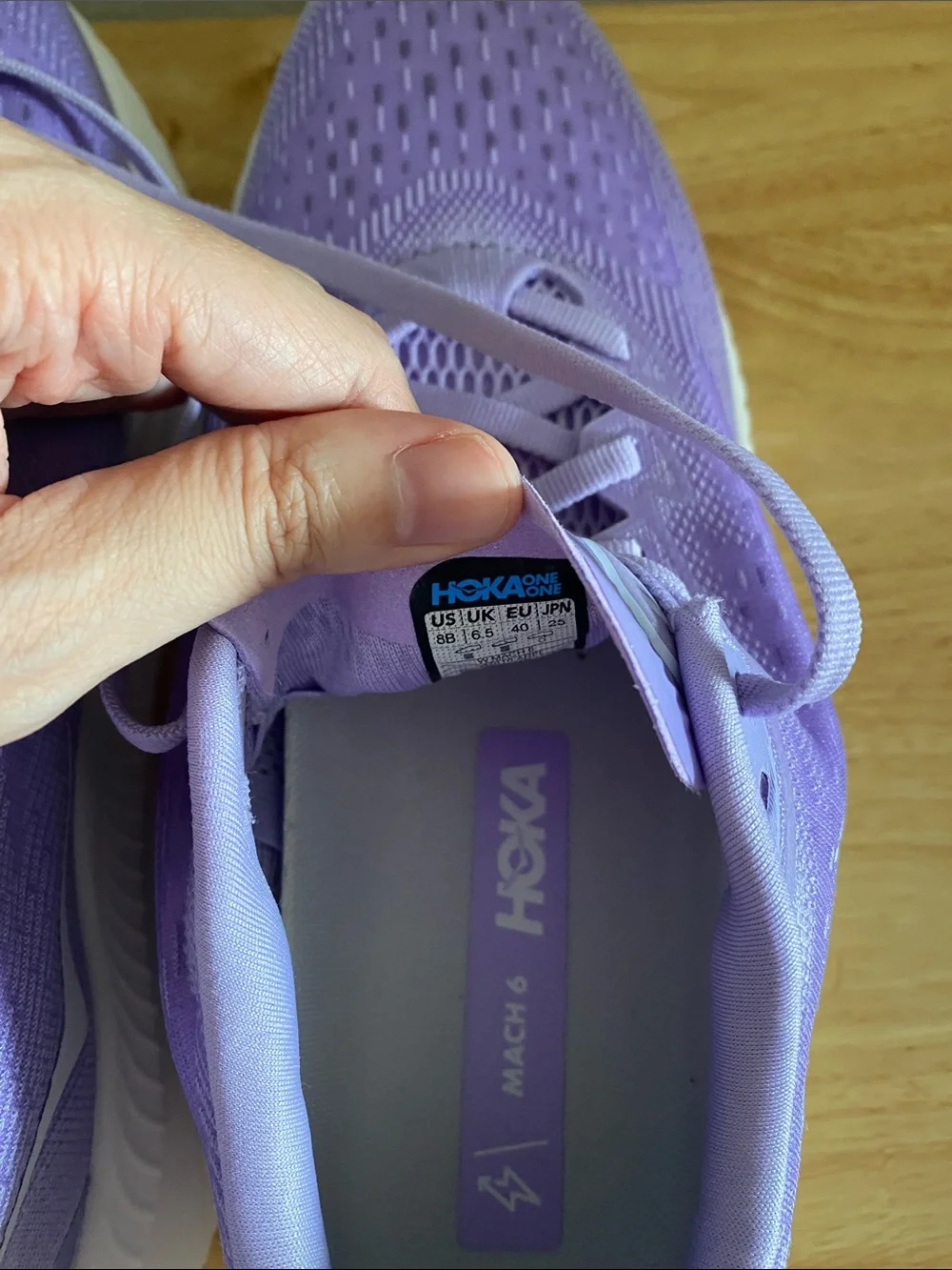 Hoka lightweight women’s